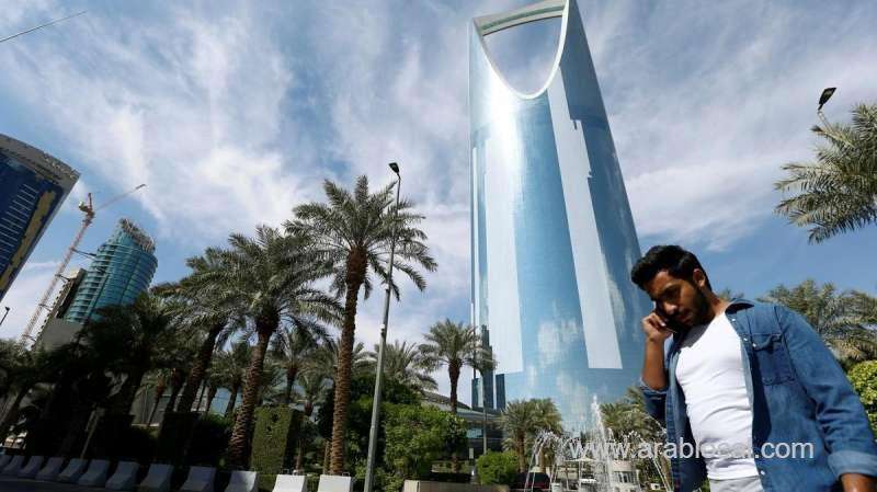 saudi-arabia-increases-minimum-wage-for-citizens-by-33_kuwait