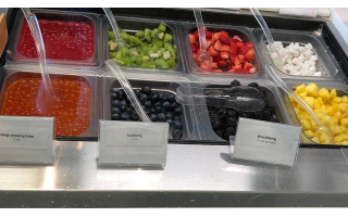 pinkberry-frozen-yogurt-shop-dammam-saudi