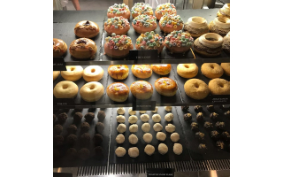 glaze-donut-shop in saudi