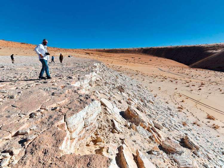 120000yearold-footprints-found-in-the-province-of-tabuk-saudi