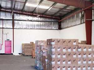 saudi-fda-has-closed-a-warehouse-in-jeddah-and-seized-144000-packages-of-cosmetic-products_UAE
