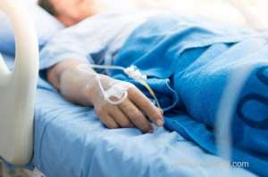hospitals-in-saudi-region-on-alert-for-poisoning-cases_UAE