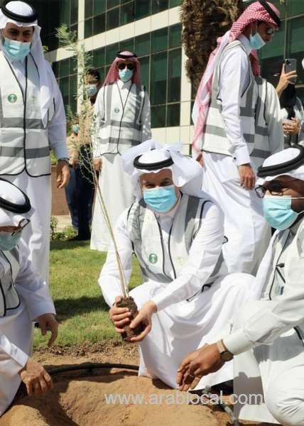 mewa-launches-green-campaign-to-plant-10-million-trees-saudi