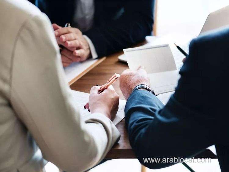 four-men-named-and-shamed-for-convicting-business-licensing-fraud-saudi
