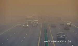 road-safety-advices-to-turn-on-front-and-rear-lights-of-vehicle-during-low-visibility_UAE