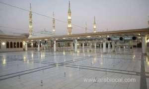 roof-of-masjid-al-nabawi-in-madina-now-reopens-for-worshippers_UAE
