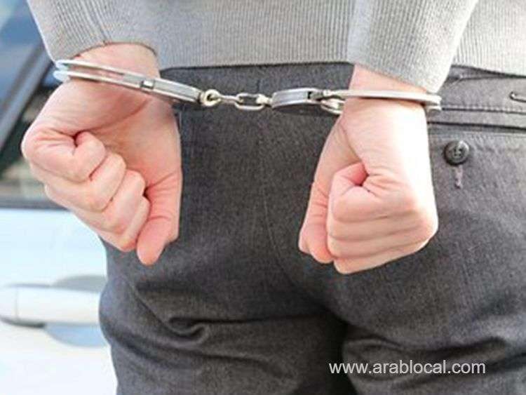 saudi-arrested-for-driving-wrongway-on-highway-saudi