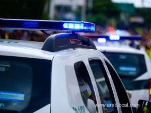 saudi-man-shows-off-gun-police-car-in-social-media-video_UAE