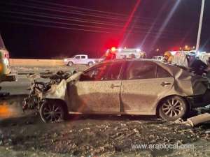 3-killed-2-seriously-hurt-as-car-overturns-in-al-qara_UAE