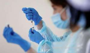 saudi-arabia-studies-vaccinating-1218-aged-group_UAE