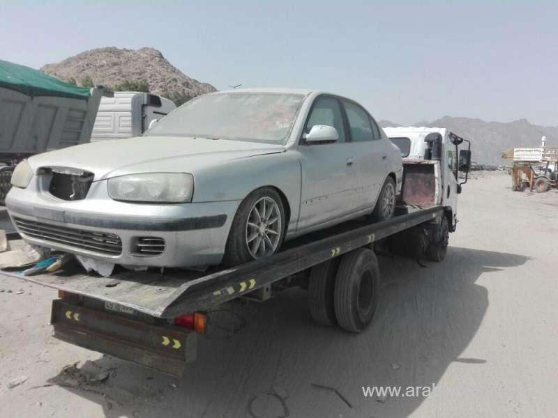 increase-in-damaged-cars-in-makkah's-al-share-area-causing-pollution-saudi