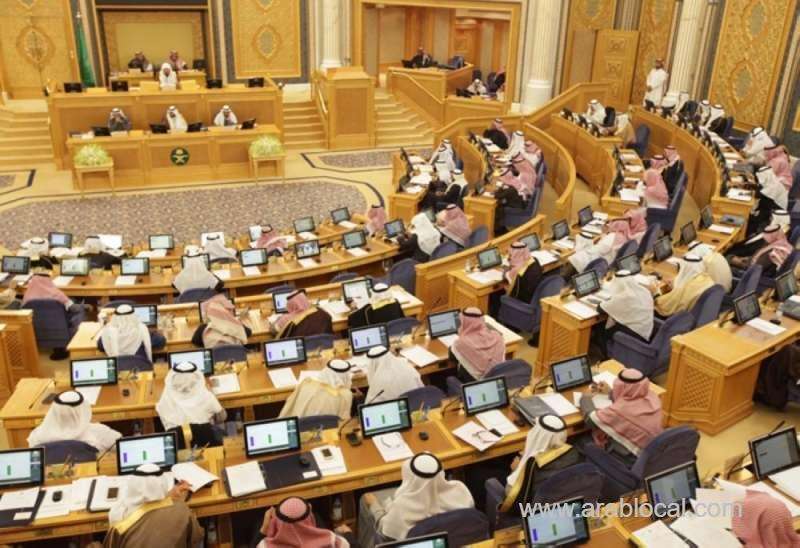 shoura-council-has-proposed-to-stop-recruiting-foreign-lawyers-saudi