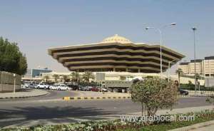 applying-home-quarantine-to-groups-excluded-from-institutional-quarantine-who-are-not-vaccinated-with-approved-vaccines--moi_UAE
