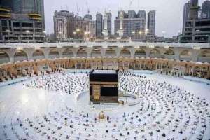 tawaf-for-nonpilgrims-through-eatmarna-and-tawakkalna-applications--ministry-of-hajj-and-umrah_UAE