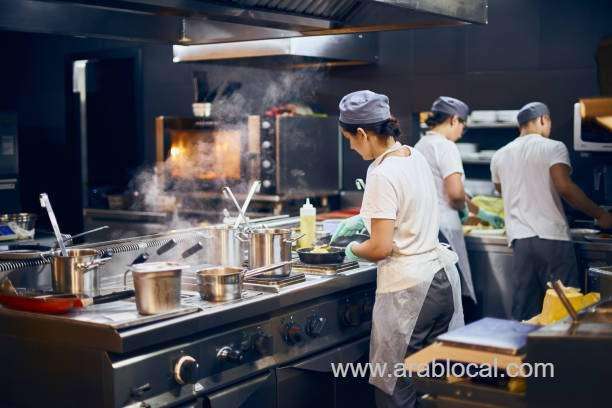 commercial-kitchen-design-for-a-modern-restaurant-saudi