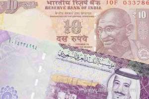 the-indian-rupee-has-fallen-to-record-lows-against-the-us-dollar-and-saudi-riyal-send-your-remittances-now_UAE