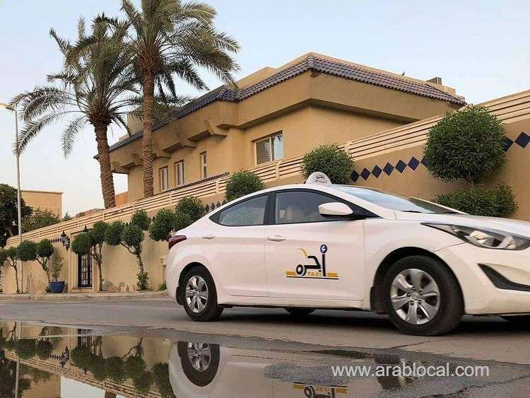 taxi-drivers-must-wear-uniforms-starting-july-12-saudi