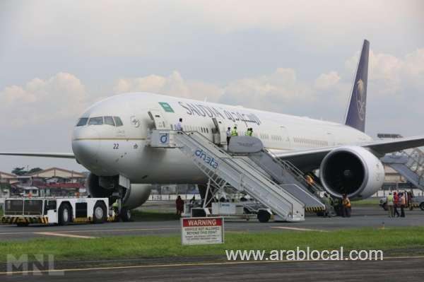a-saudia-plane-veers-off-the-runway-at-manila-airport-saudi