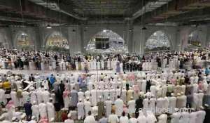 people-who-are-nonimmune-may-pray-in-the-two-holy-mosques-under-certain-conditions_UAE