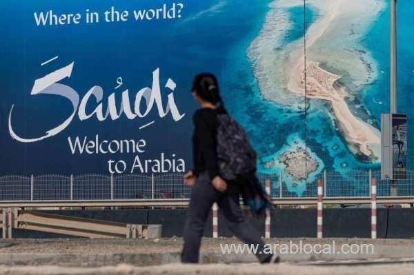 in-saudi-arabia-tourists-must-comply-with-seven-requirements-saudi