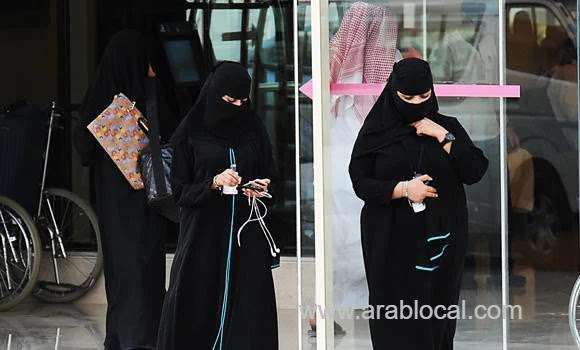 employers-cannot-dismiss-a-working-woman-while-she-is-on-maternity-leave-saudi