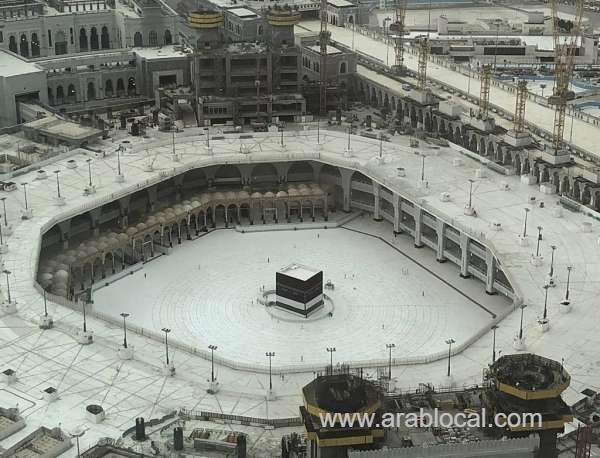 the-secret-of-coolness-in-the-mataf-of-the-grand-mosque-in-makkah-saudi