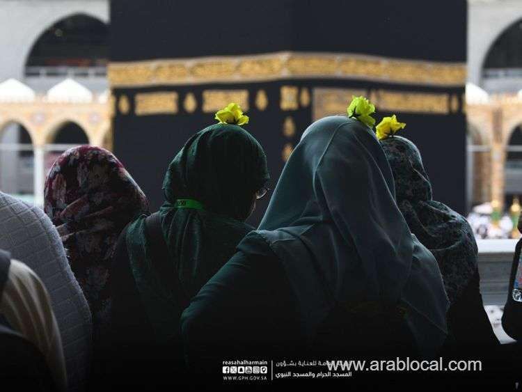 dress-code-guidelines-for-women-on-umrah-pilgrimage-in-saudi-arabia-saudi
