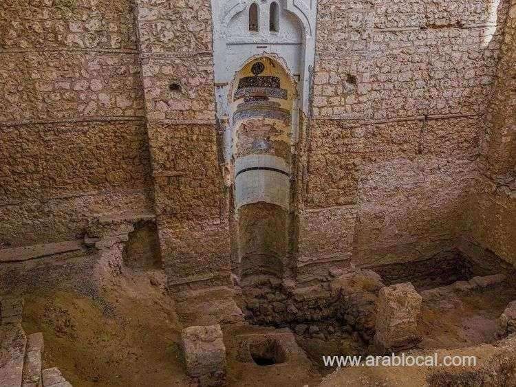unveiling-saudi-arabias-rich-heritage-discovering-1200yearold-architectural-patterns-at-othman-bin-affan-mosque-saudi