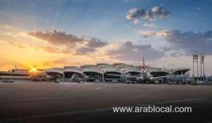 plane-skids-off-runway-during-landing-at-riyadh-airport-no-injuries-reported_UAE