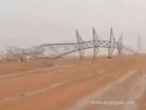 severe-rainstorm-in-hafr-al-batin-causes-highvoltage-electricity-tower-collapse_saudi
