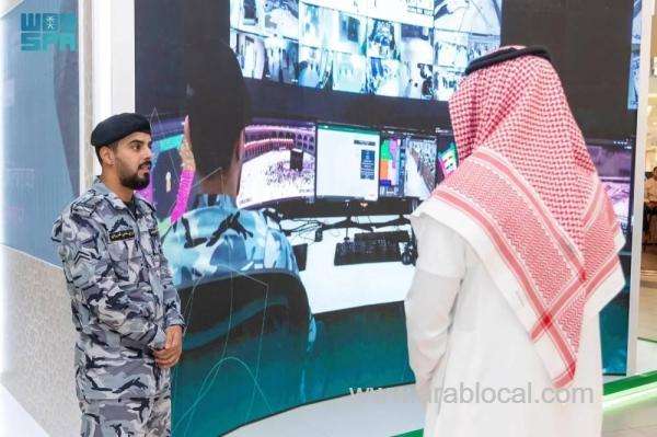 no-hajj-without-a-permit-mobile-exhibition-launches-in-madinah-saudi