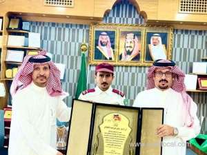 saudi-citizens-journey-from-security-guard-to-biology-teacher-inspires-many_saudi