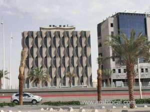 penal-actions-against-79-car-agents-and-distributors-for-violating-competition-law_UAE