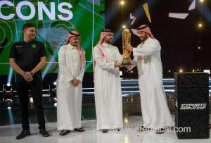 crown-prince-mohammed-bin-salman-awards-champions-of-inaugural-esports-world-cup-in-riyadh_UAE