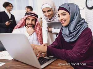 saudi-arabias-private-sector-grows-with-37000-new-local-hires-in-august-driving-vision-2030-goals_UAE