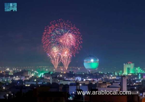 fireworks-light-up-saudi-arabias-skies-for-94th-national-day-celebrations-across-major-cities-saudi