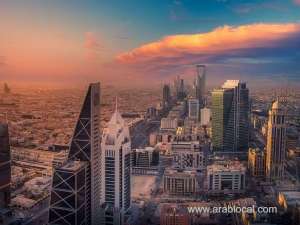 saudi-arabia-takes-legal-action-against-23-expatriates-for-antiquity-violations_UAE