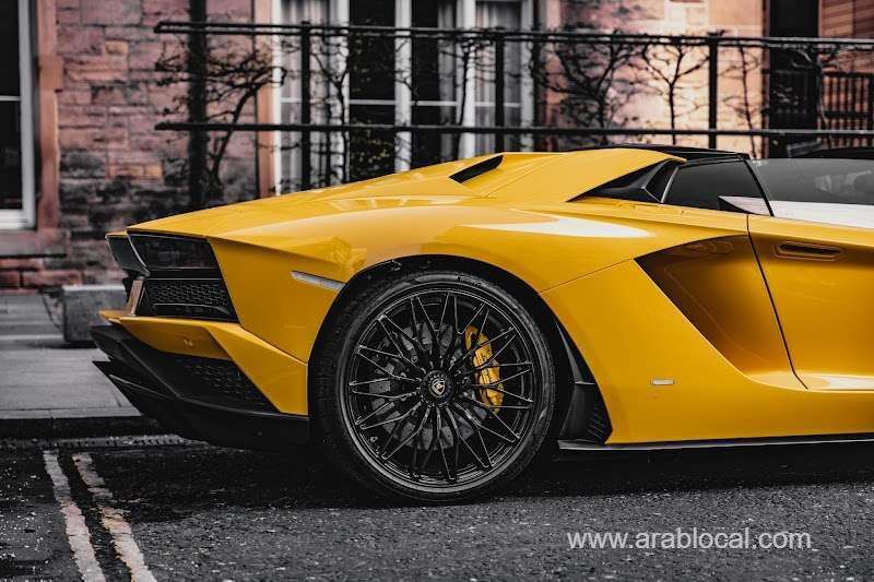 the-essential-guide-to-renting-exotic-cars-for-firsttimers-in-dubai-saudi