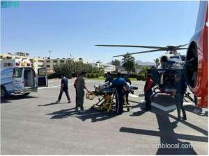 saudi-arabia-4-dead-2-injured-in-truckbus-collision-on-al-qassimmedina-route_UAE