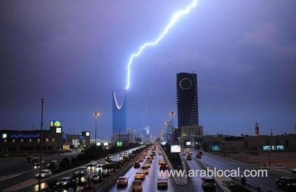 saudi-arabia-weather-alert-thunderstorms-heavy-rain-and-dust-storms-expected-until-monday-saudi
