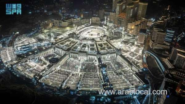 over-3-million-worshipers-offer-special-prayers-at-two-holy-mosques-on-27th-night-of-ramadan-saudi