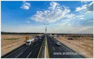 saudi-woman-dies-in-tragic-crash-on-way-to-fathers-funeral-buried-beside-him-same-day_saudi