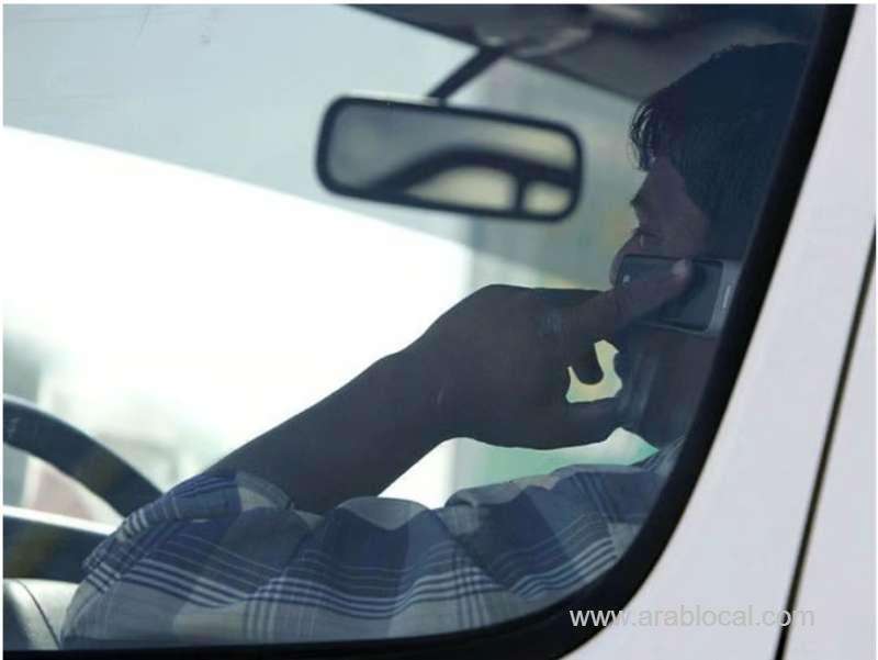 saudi-drivers-to-be-fined-up-to-sr-2000-for-shoulder-driving-and-mobile-phone-use-while-driving-saudi