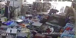 woman-crashes-car-into-dress-shop_UAE