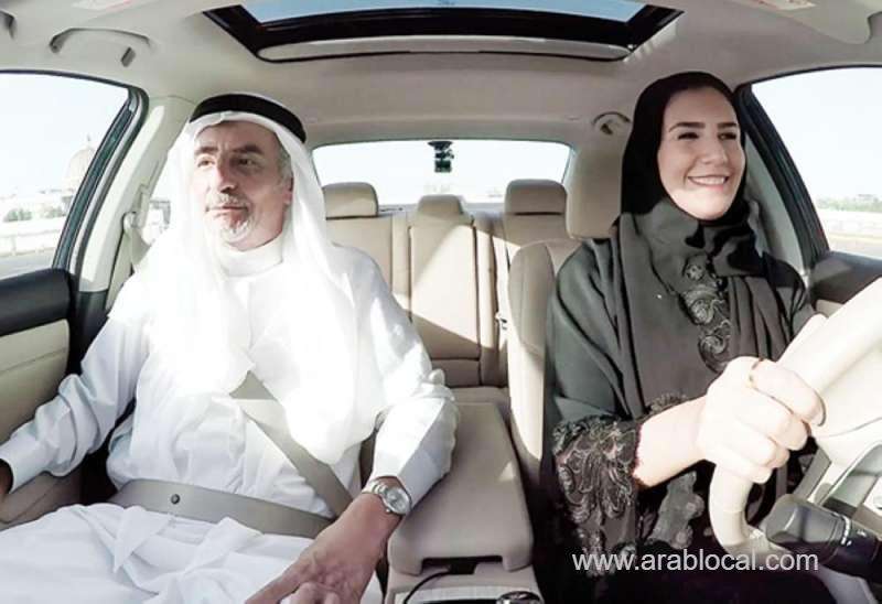 nissan-recently-offered-a-group-of-young-women-the-chance-to-get-behind-the-wheel-saudi