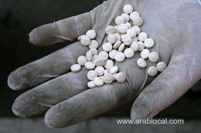 saudi-customs-officials-foil-pill-smuggling-attempt-at-yanbu-airport-saudi