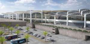 cars-catch-fire-at-king-khalid-airport-in-riyadh_UAE