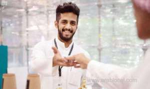 young-man-leaves-pharmacology-for-arabic-coffee-project_UAE