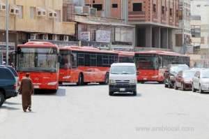many-minibus-drivers-strongly-criticized-the-new-public-transport-system_UAE