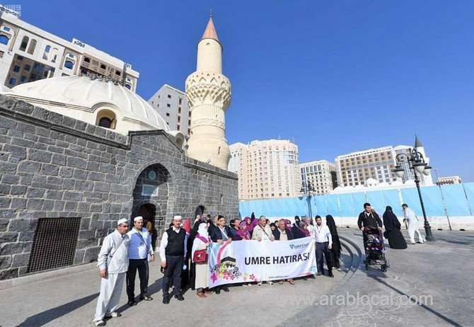 pilgrims-stay-on-after-hajj-to-visit-historical-monuments,-museums-saudi